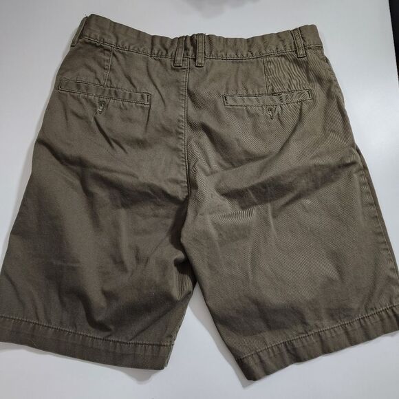 H&M Men's Khaki Green Shorts Size 34 - Picture 3 of 3